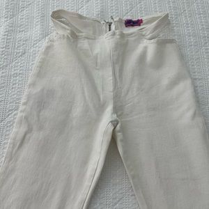 New without tags Edikted white jeans